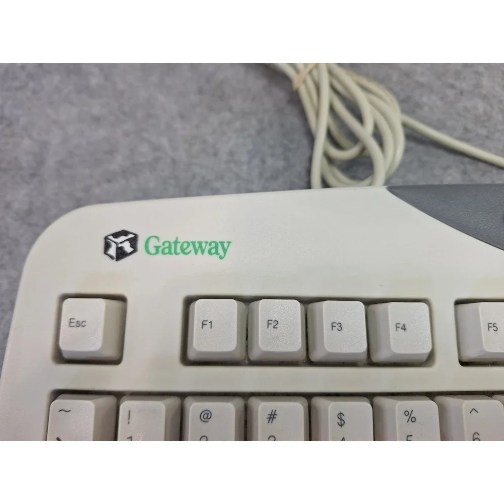 Gateway SK-9920 Wired Multimedia Keyboard PS/2 Beige Vintage Retro 7003197